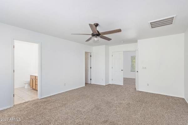 Chandler, AZ 85249,4572 E COUNTY DOWN Drive