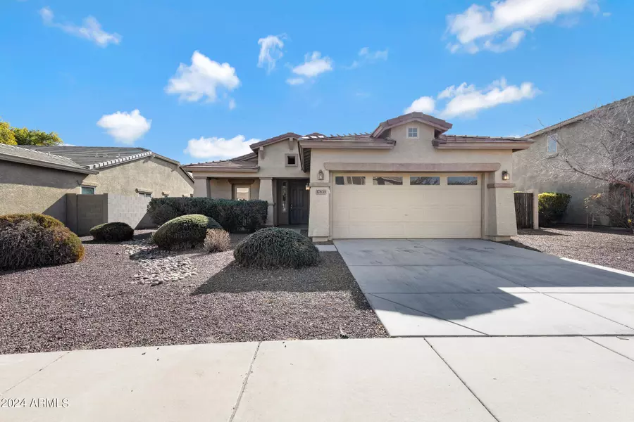 17833 W DESERT Lane, Surprise, AZ 85388