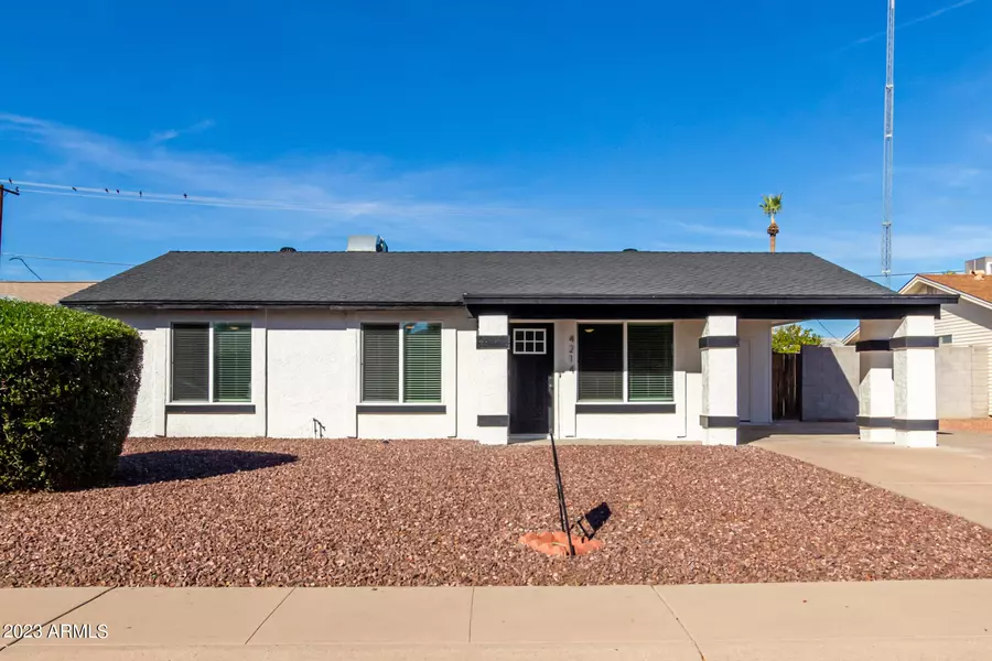 4214 W GRISWOLD Road, Phoenix, AZ 85051