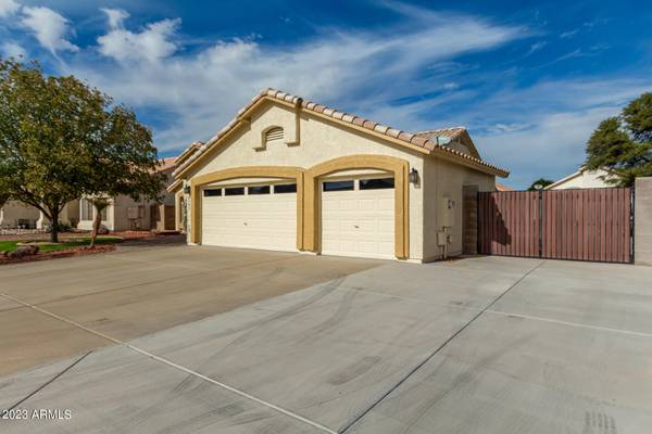 Peoria, AZ 85382,8362 W WILLOWBROOK Drive