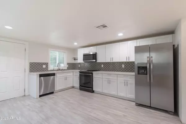 Glendale, AZ 85301,5919 W MYRTLE Avenue