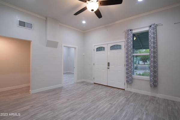 Glendale, AZ 85301,5919 W MYRTLE Avenue