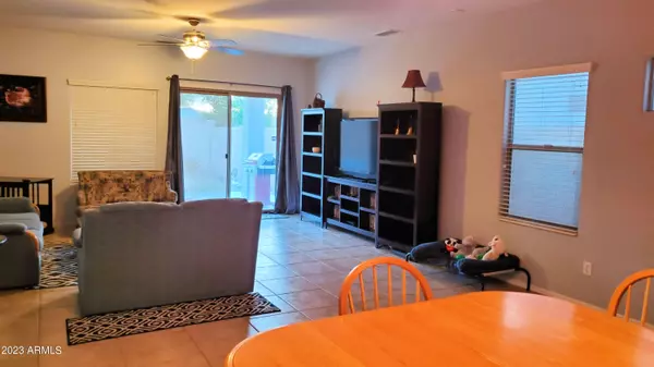 San Tan Valley, AZ 85140,41313 N STENSON Drive
