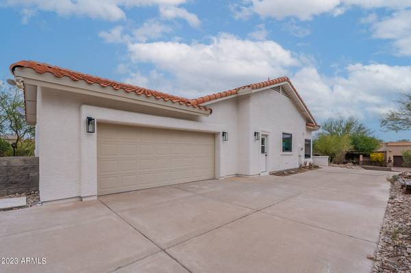 Fountain Hills, AZ 85268,17028 E WINDCHIME Drive