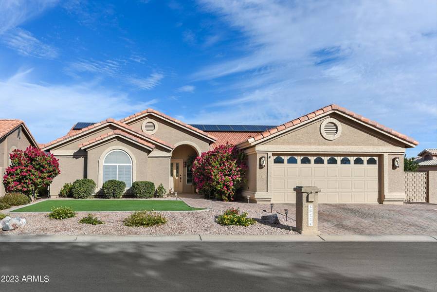 10724 E COOPERS HAWK Drive, Sun Lakes, AZ 85248