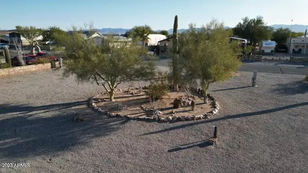 Quartzsite, AZ 85346,45982 Amber Avenue #332 & 333