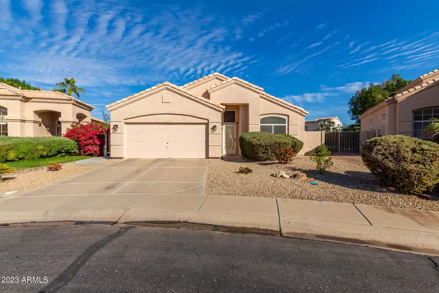 6442 W SHANNON Court, Chandler, AZ 85226