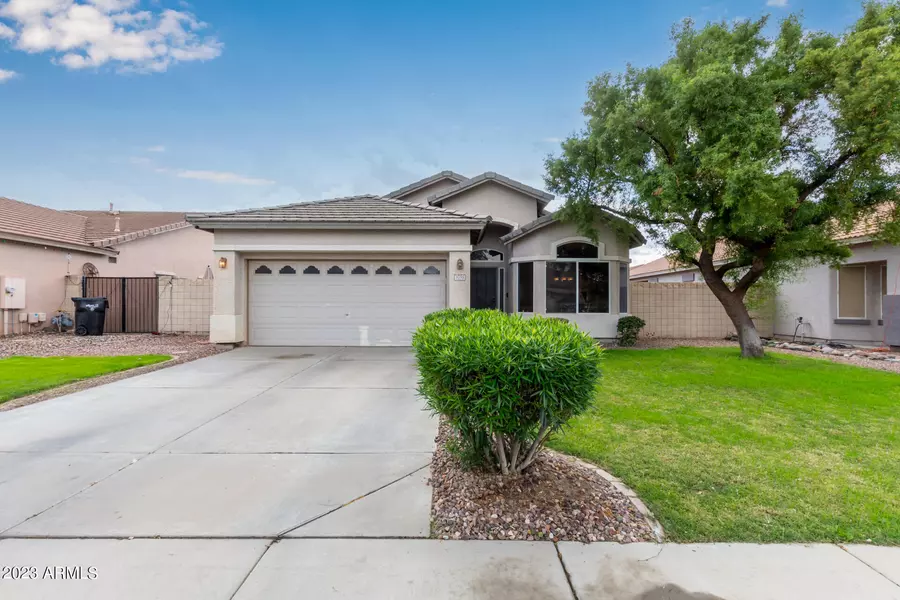 3733 E WATERMAN Street, Gilbert, AZ 85297