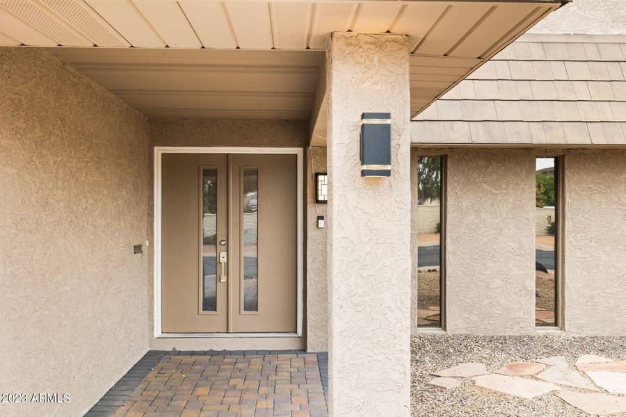 10616 W CAMEO Drive, Sun City, AZ 85351