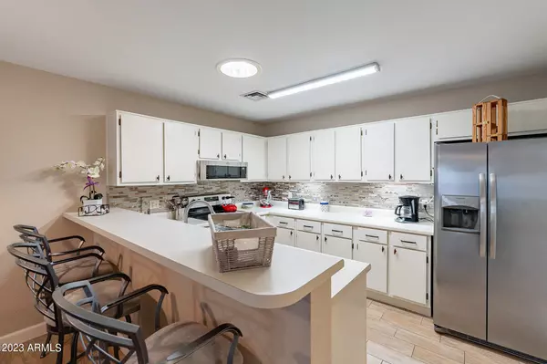 Surprise, AZ 85374,14300 W BELL Road #115