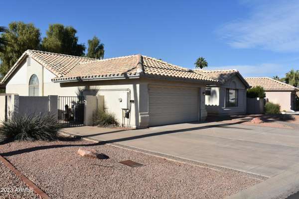 Sun Lakes, AZ 85248,25802 S CLOVERLAND Drive