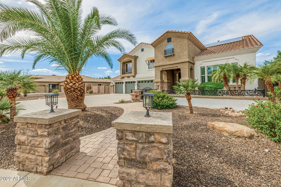 11630 E REGAL Court, Chandler, AZ 85249