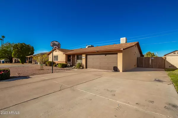 Phoenix, AZ 85029,3936 W DESERT HILLS Drive