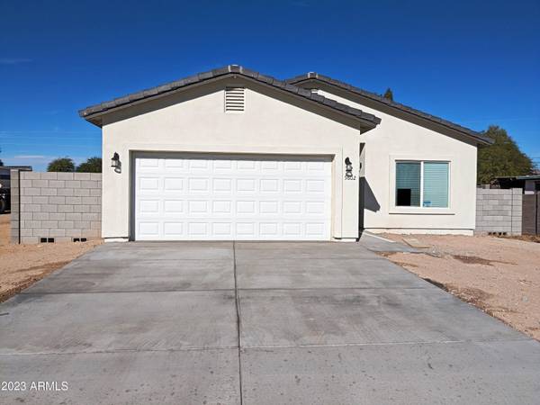 Mesa, AZ 85207,9802 E BOULDER Drive