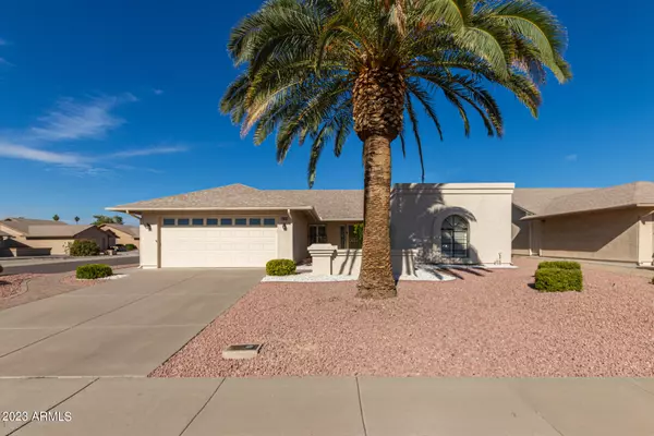 9832 W Kimberly Way, Peoria, AZ 85382