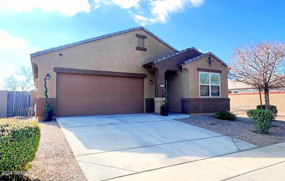 25205 W BURGESS Lane, Buckeye, AZ 85326