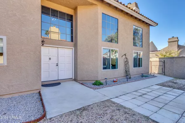 Chandler, AZ 85225,2061 N SUNSET Drive