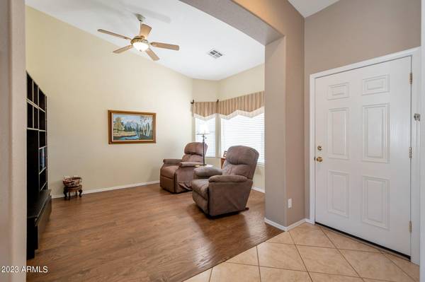 Chandler, AZ 85286,330 W MUSKET Place