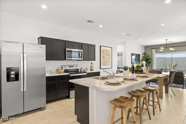 Apache Junction, AZ 85120,1990 W Sandoval Avenue