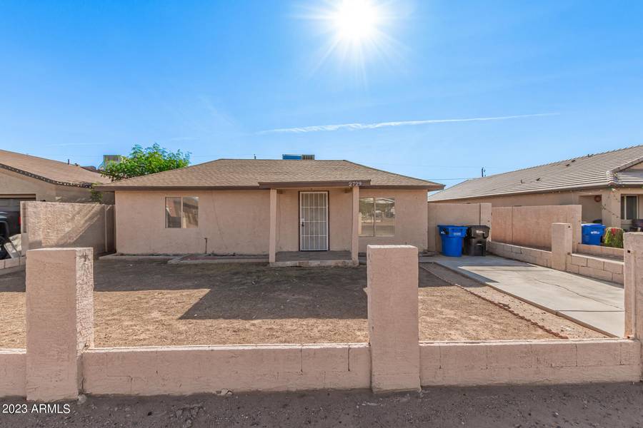 2729 E WOOD Street #B, Phoenix, AZ 85040