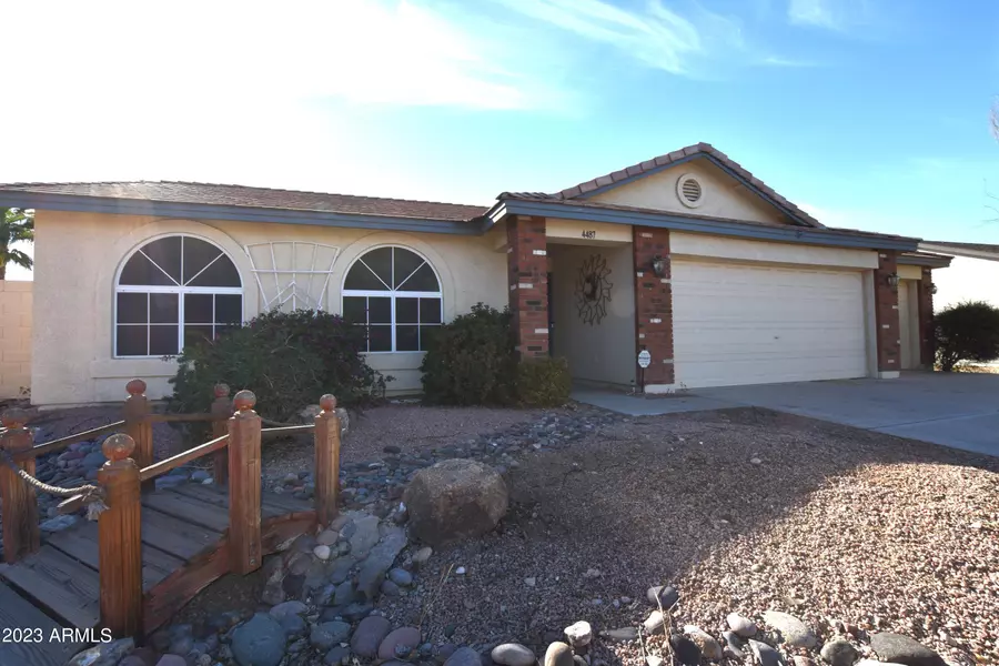 4487 E Meadow West Lane, San Tan Valley, AZ 85140