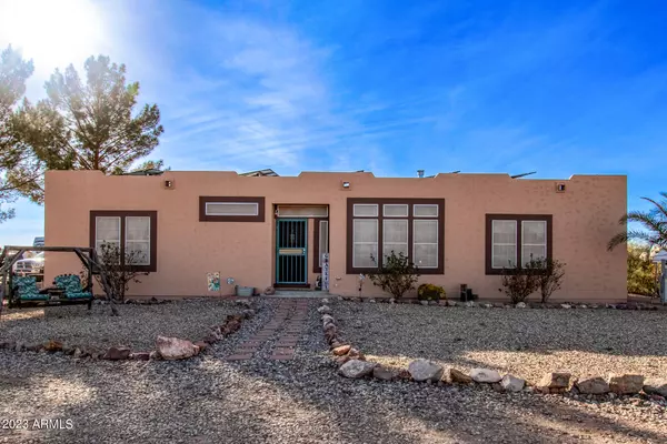 25229 W ROCKAWAY HILLS Road, Morristown, AZ 85342