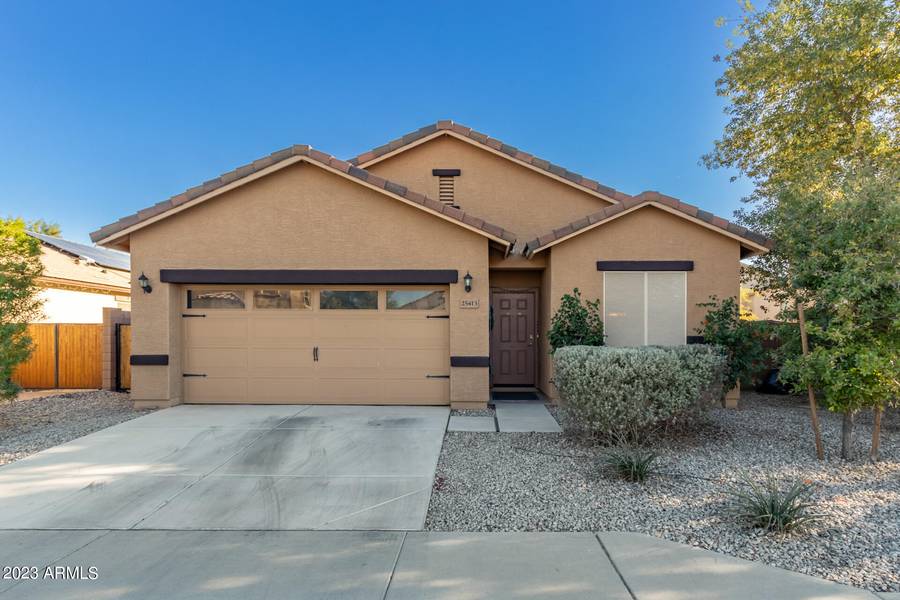 25413 W HEATHERMOOR Drive, Buckeye, AZ 85326