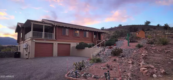 742 PALISADES Drive, Clarkdale, AZ 86324