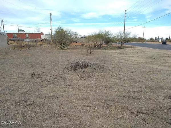 Sierra Vista, AZ 85635,N 7th Street #10671321