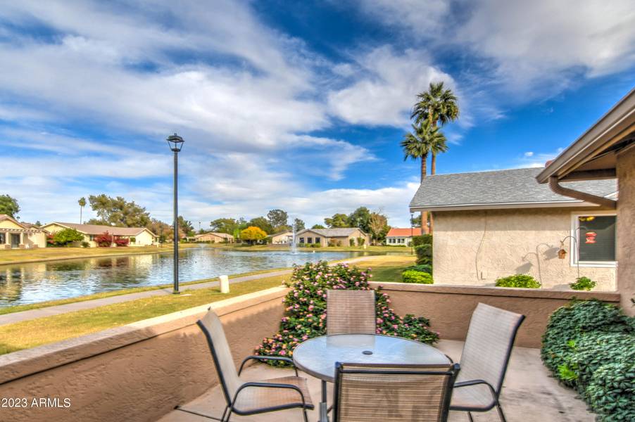 612 LEISURE WORLD --, Mesa, AZ 85206