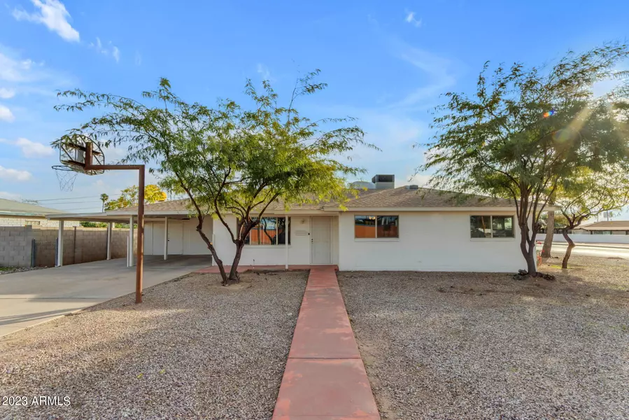 885 W NORTHERN Avenue, Coolidge, AZ 85128