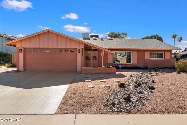 3733 W CARIBBEAN Lane, Phoenix, AZ 85053