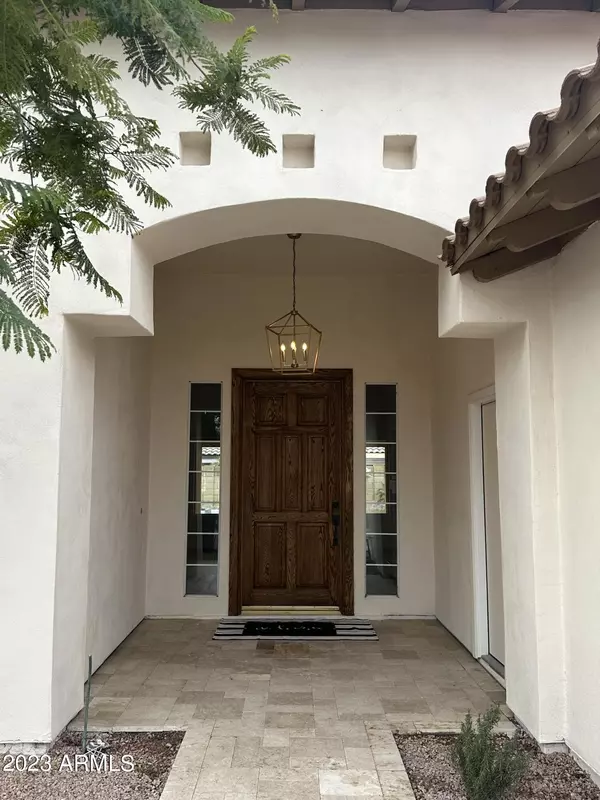 Chandler, AZ 85225,860 N HUDSON Drive
