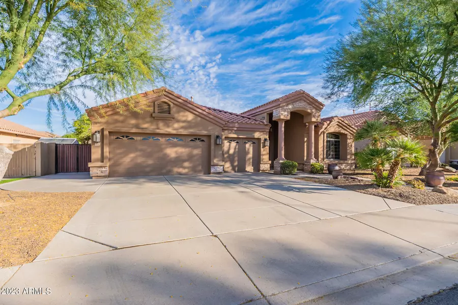 858 E TEAKWOOD Drive, Chandler, AZ 85249