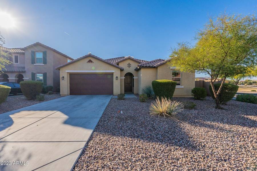 34148 N SANDSTONE Drive, San Tan Valley, AZ 85143