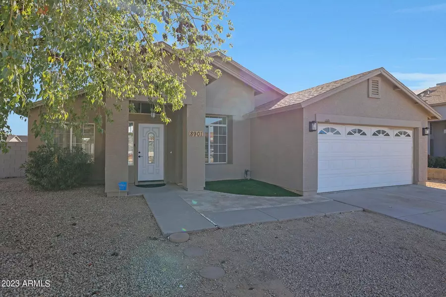 8901 W Highland Avenue, Phoenix, AZ 85037