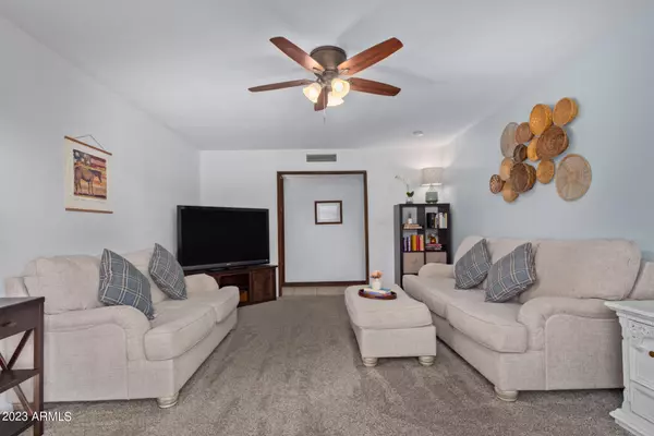 Tempe, AZ 85282,3215 S KACHINA Drive