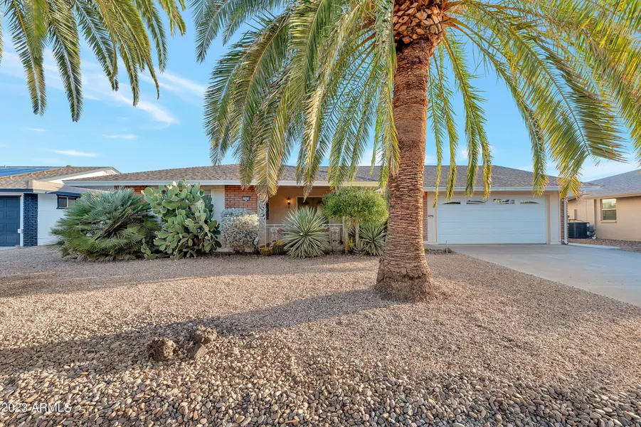 10428 W WHITE MOUNTAIN Road, Sun City, AZ 85351