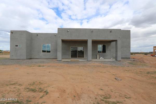 Wittmann, AZ 85361,28724 N 258TH Avenue