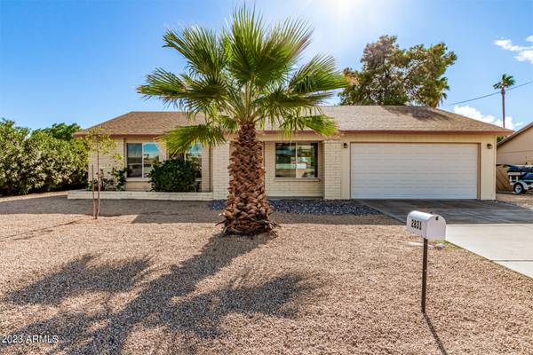 Phoenix, AZ 85053,2831 W GROVERS Avenue