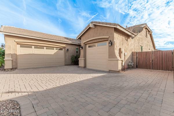 Queen Creek, AZ 85142,20565 E REINS Road