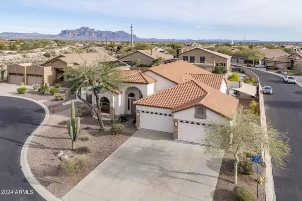 Mesa, AZ 85207,1419 N Joplin Circle