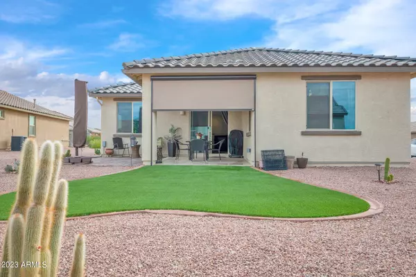 21044 N EVERGREEN Drive, Maricopa, AZ 85138