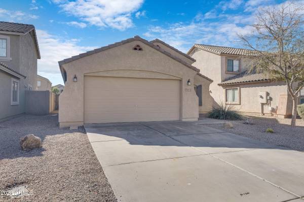 Maricopa, AZ 85138,43361 W ELIZABETH Avenue