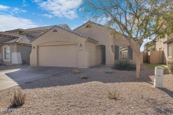 Maricopa, AZ 85138,43361 W ELIZABETH Avenue