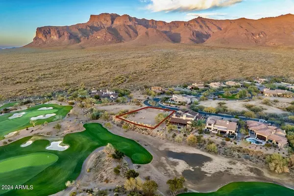 Gold Canyon, AZ 85118,2498 S MOONLIGHT Drive #8