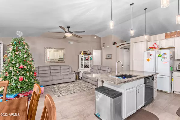 Glendale, AZ 85310,7223 W VIA DEL SOL Drive