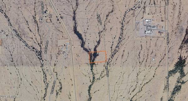 Tonopah, AZ 85354,384 S of Mountain View Road #-