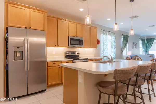 Casa Grande, AZ 85122,744 W RACINE Drive