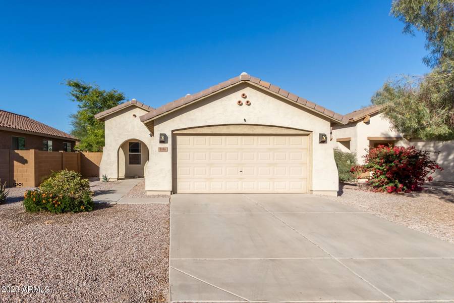 2186 W KRISTINA Avenue, San Tan Valley, AZ 85144